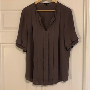 EUC Ann Taylor Grey Blouse
